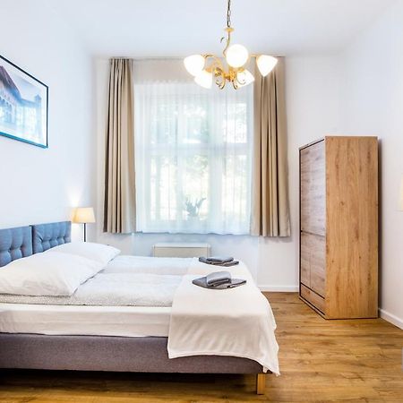 Apartament Na Groblach Apartment Krakow Bagian luar foto